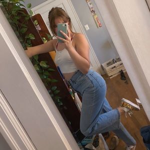 Meet your Posher, Renee